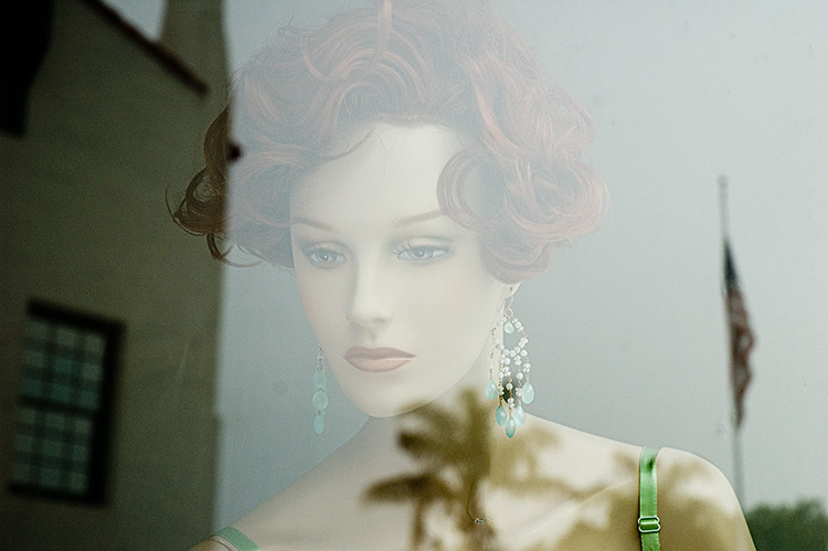 reflecting mannequin