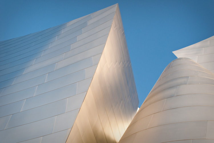 disney concert hall glow